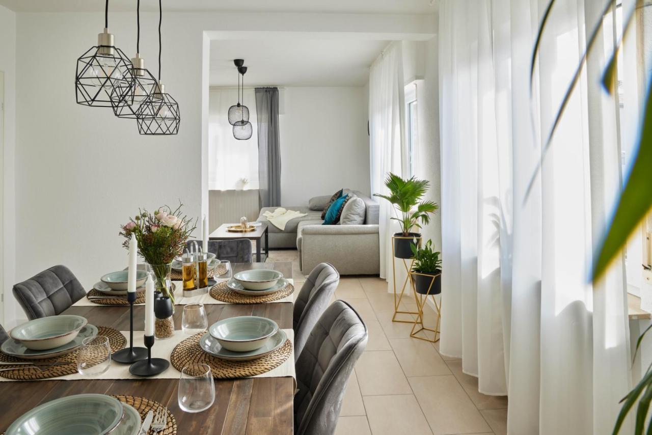 Ajko Homes - Design Apartment - Parkplatz - Balkon - Netflix - 6 Pers ヴァルドルフ エクステリア 写真