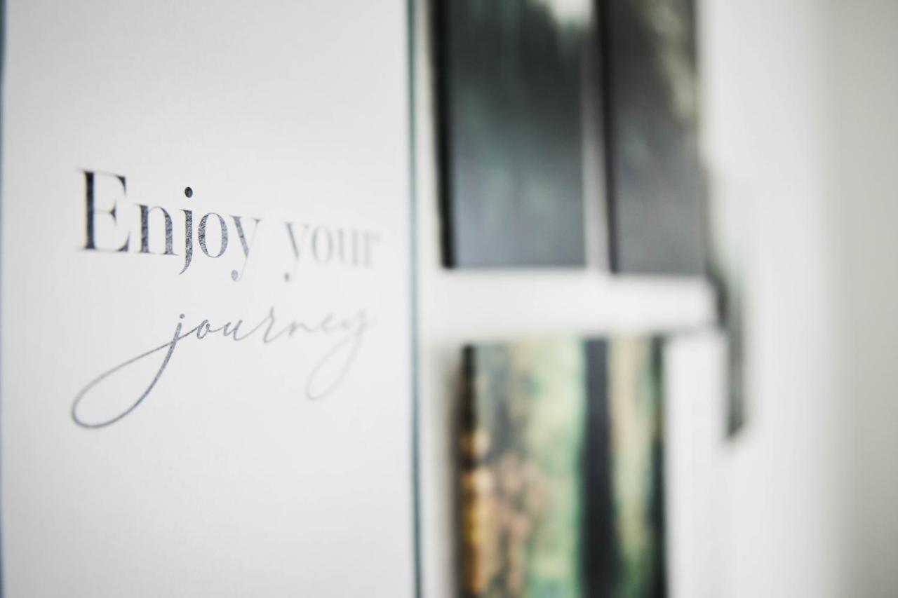 Ajko Homes - Design Apartment - Parkplatz - Balkon - Netflix - 6 Pers ヴァルドルフ エクステリア 写真