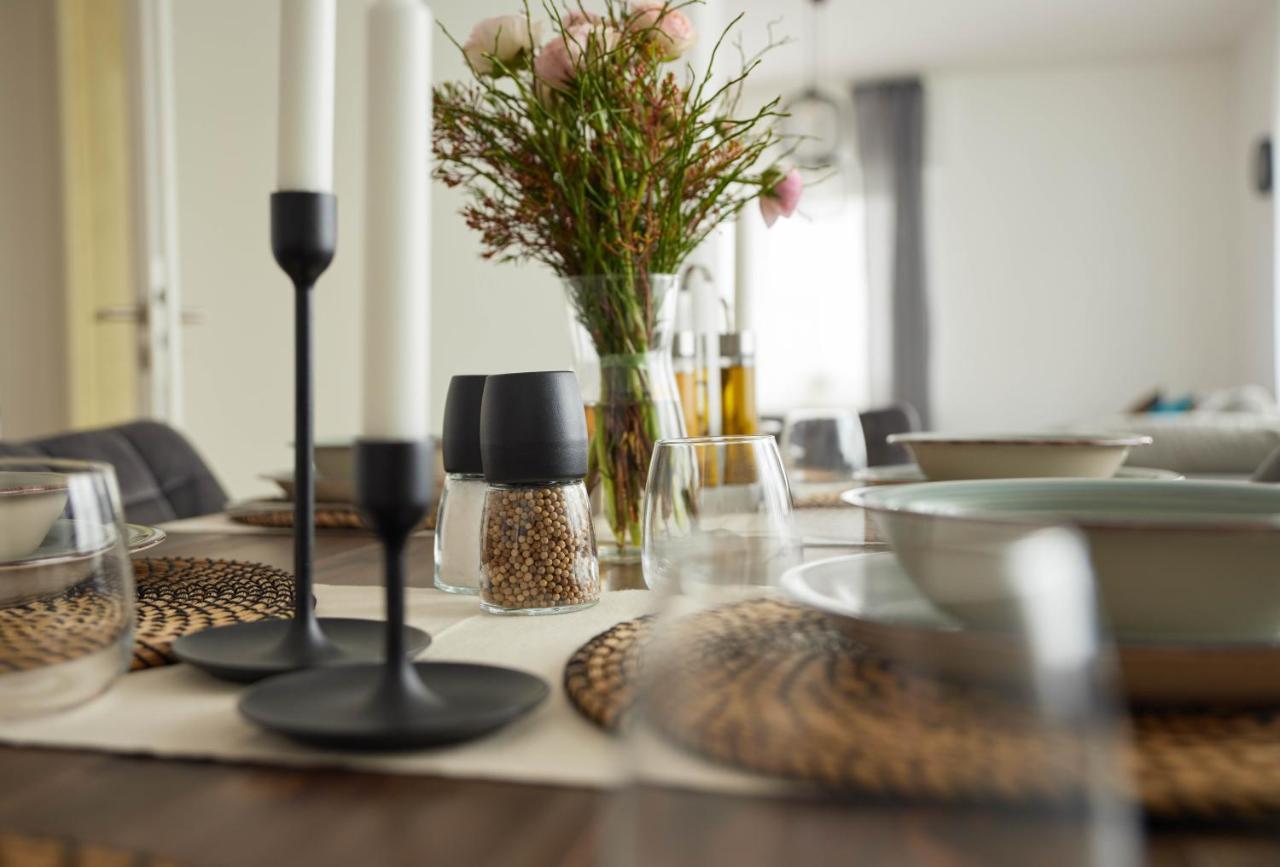Ajko Homes - Design Apartment - Parkplatz - Balkon - Netflix - 6 Pers ヴァルドルフ エクステリア 写真